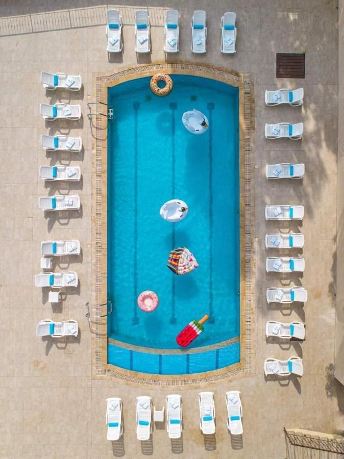 Green Lake Hotel - Jezzine Bagian luar foto